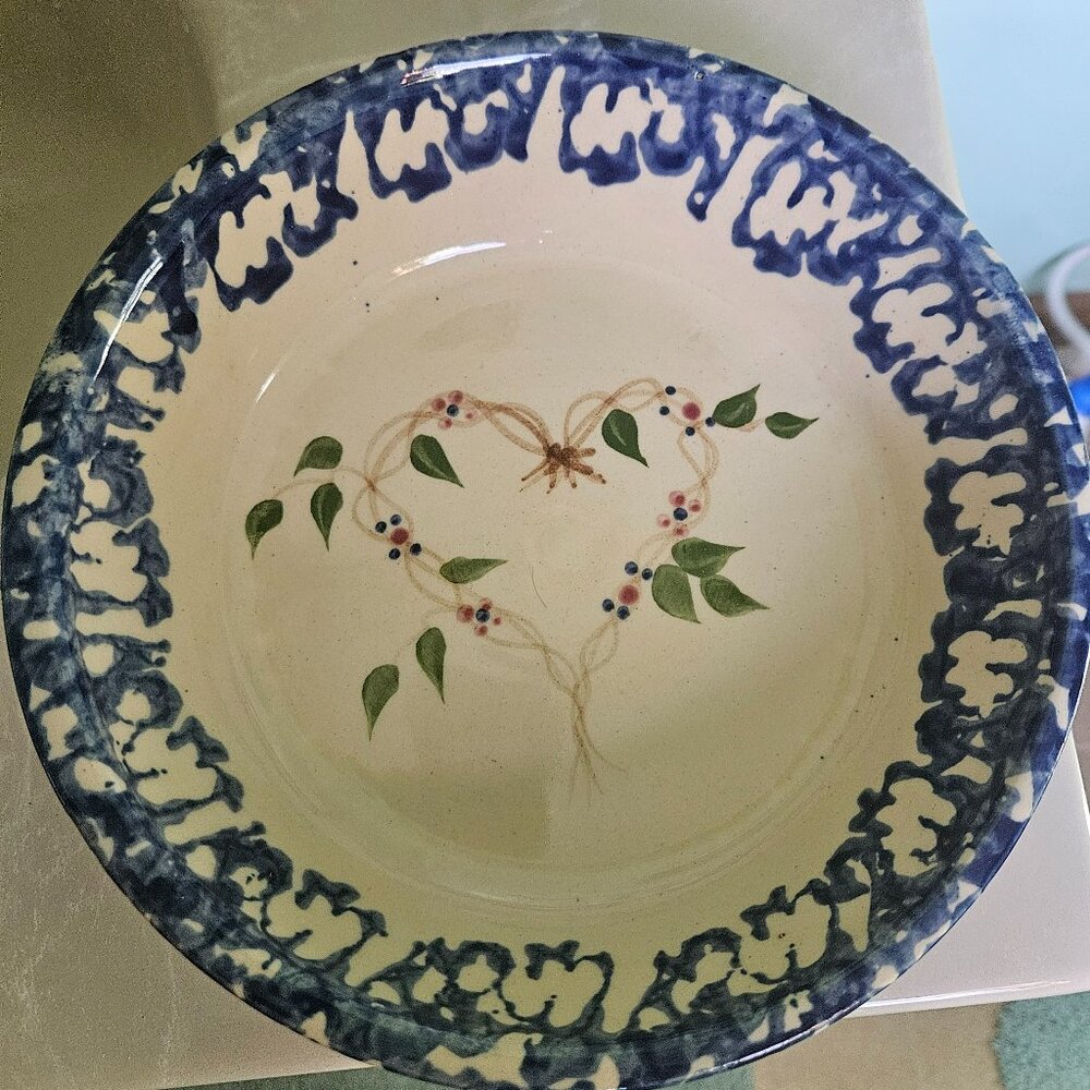 vintage alpine pottery bowl heart shaped vine design with spongewear border